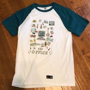 Exclusive The Office Baseball style t-shirt Size Medium Cotton and Polyester